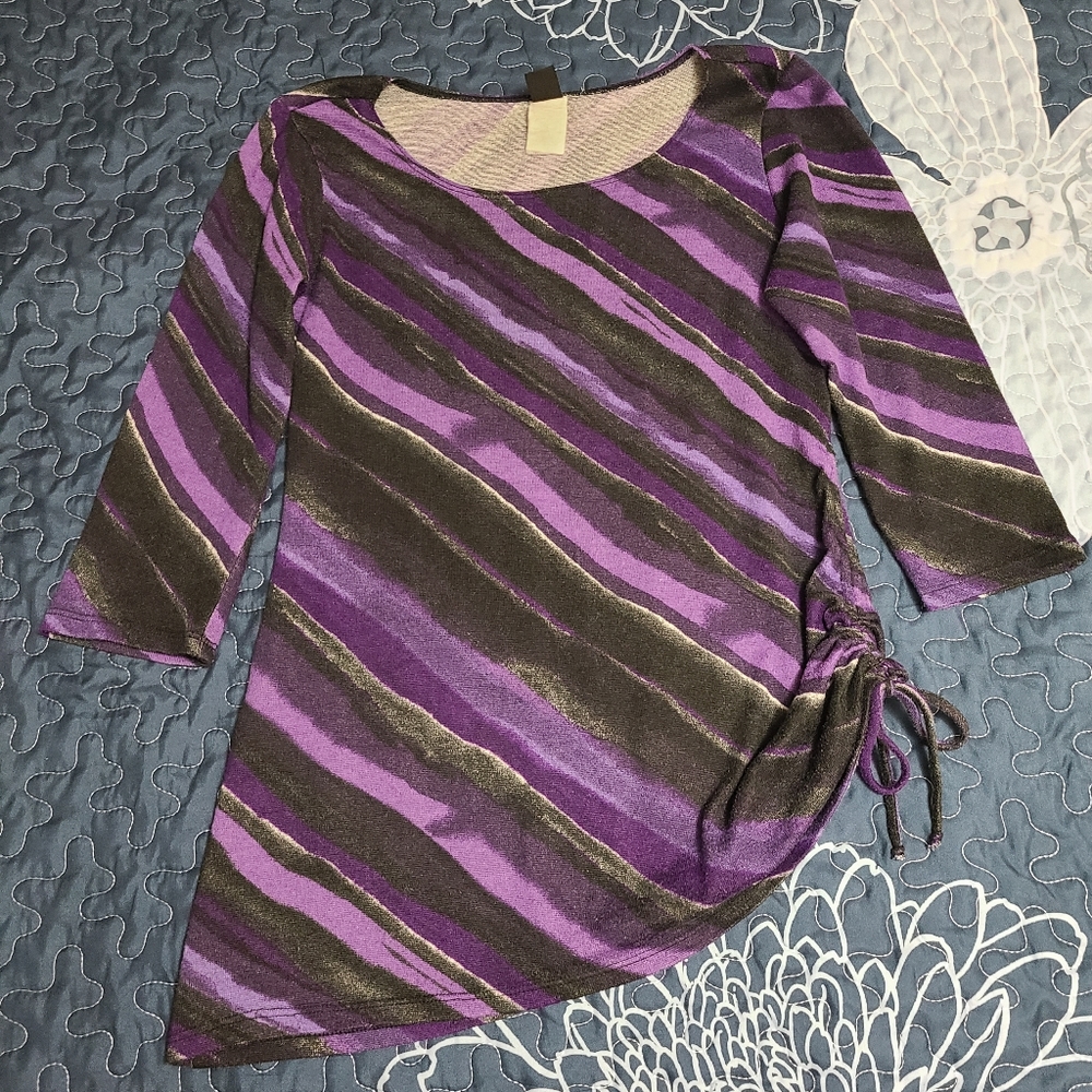 Junior Wrapper Black/Purple Sweater